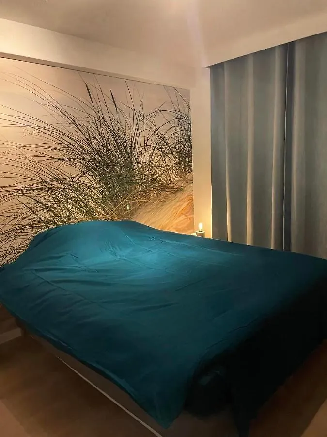 James Oostende - Parking Inclusive Apartment